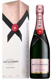 MOET & CHANDON
